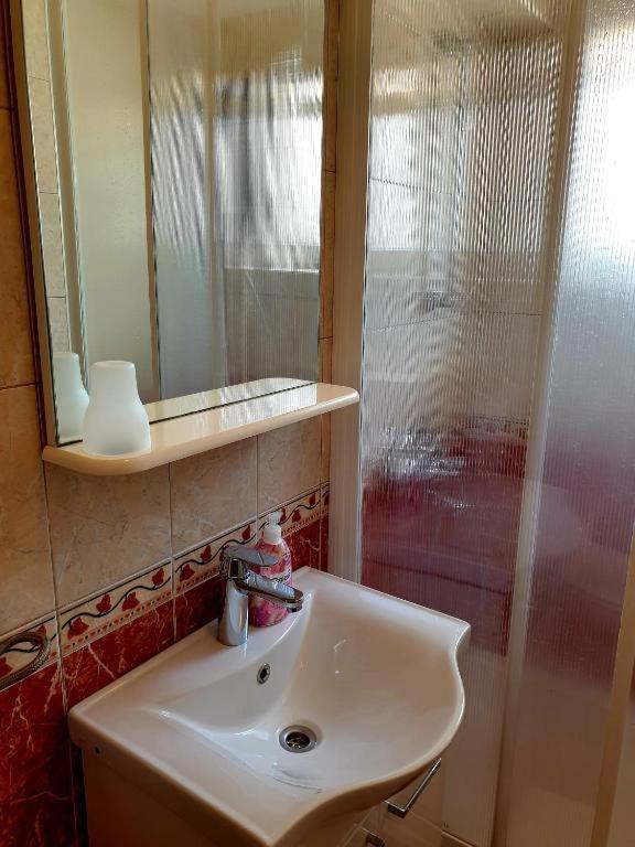 Apartments Hodanic クルク エクステリア 写真