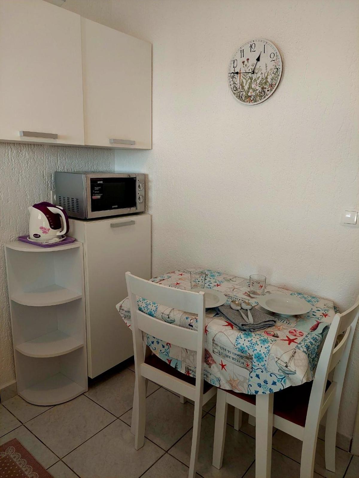 Apartments Hodanic クルク 部屋 写真